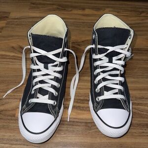 CONVERSE Chuck Taylor All Star Black High Top
Shoes SIZE 9 Black